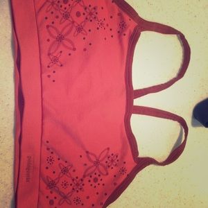 Patagonia- “like new” red bra
